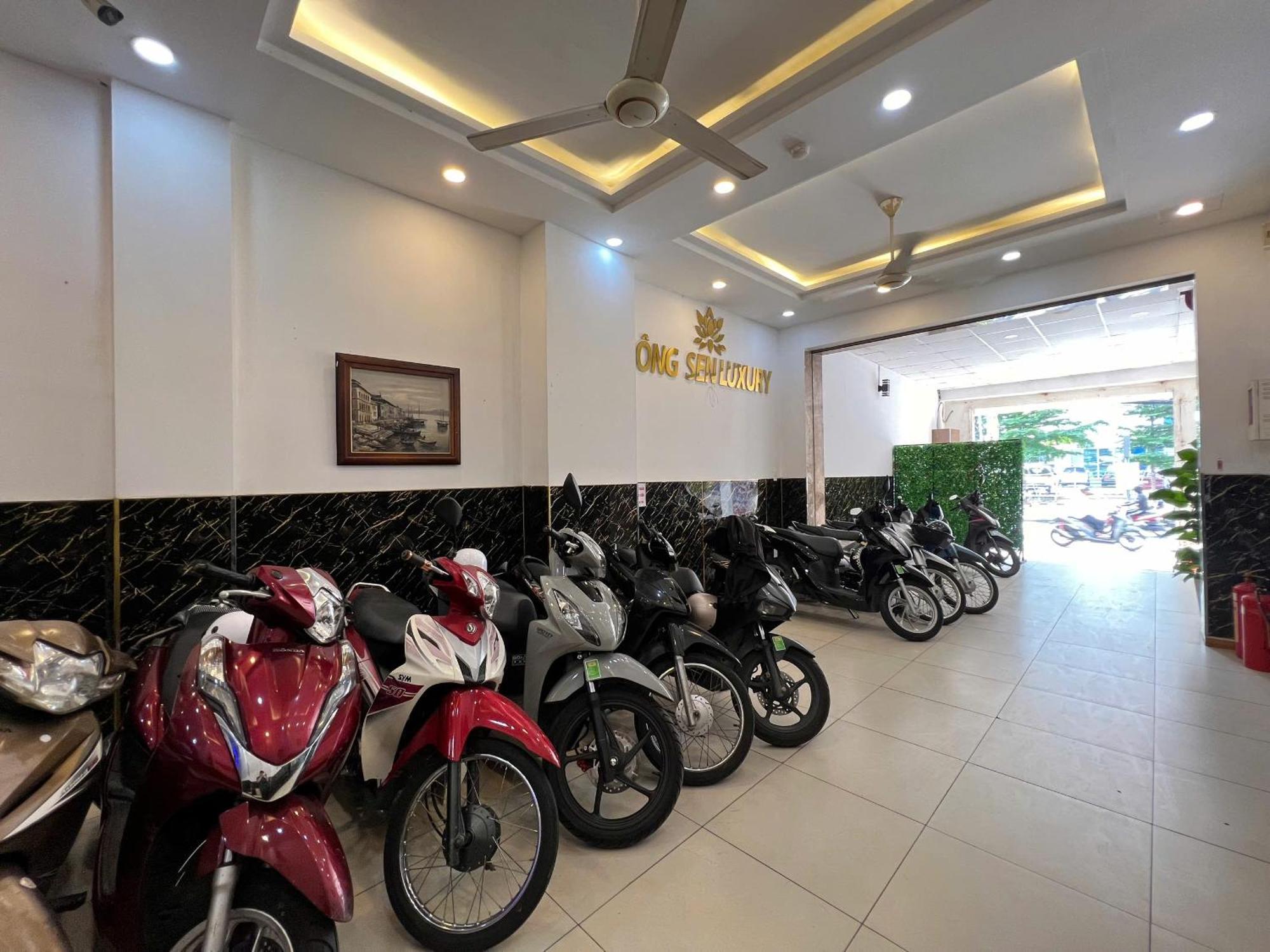 Nhu Y Hotel Ho Chi Minh-byen Eksteriør bilde